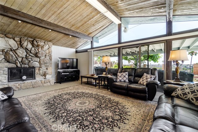 512 Green Lane, Redondo Beach, California 90278, 4 Bedrooms Bedrooms, ,3 BathroomsBathrooms,Residential,Sold,Green,SP19175465