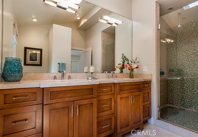1608 Faymont Avenue, Manhattan Beach, California 90266, 3 Bedrooms Bedrooms, ,1 BathroomBathrooms,Residential,Sold,Faymont,SB17110962