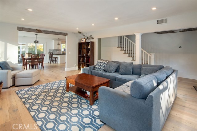 6 Buckskin Lane, Rolling Hills Estates, California 90274, 4 Bedrooms Bedrooms, ,3 BathroomsBathrooms,Residential,Sold,Buckskin,SB18271241