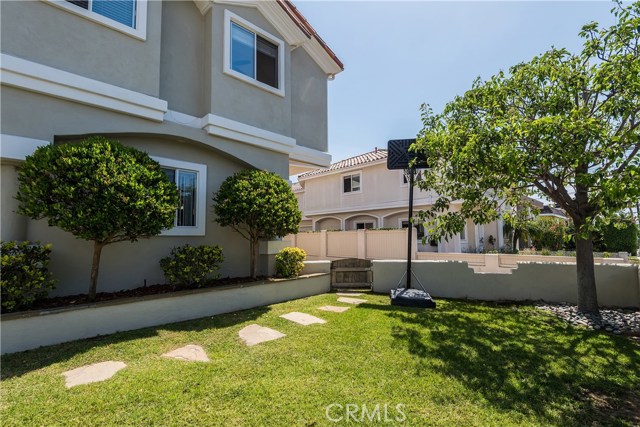 2108 Huntington Lane, Redondo Beach, California 90278, 4 Bedrooms Bedrooms, ,2 BathroomsBathrooms,Residential,Sold,Huntington,SB18165311
