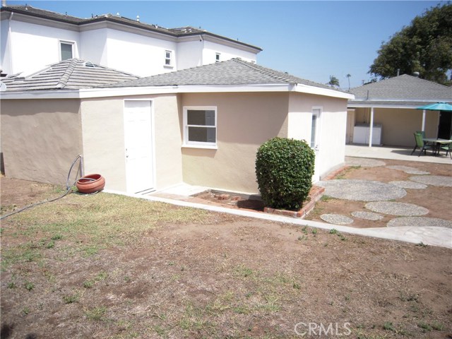 1062 Avenue C, Redondo Beach, California 90277, 2 Bedrooms Bedrooms, ,1 BathroomBathrooms,Residential,Sold,Avenue C,SB20138580