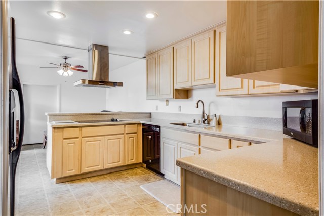 11 Seaview Drive South, Rolling Hills Estates, California 90274, 3 Bedrooms Bedrooms, ,3 BathroomsBathrooms,Residential,Sold,Seaview Drive South,PV19037214