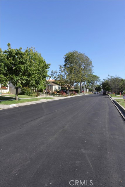 Fabulous neighborhood and street - it's also been newly paved.
