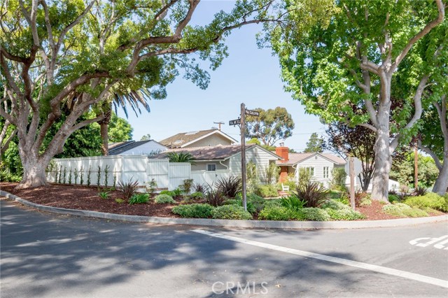 405 Via Colorin, Palos Verdes Estates, California 90274, 3 Bedrooms Bedrooms, ,1 BathroomBathrooms,Residential,Sold,Via Colorin,SB18243876