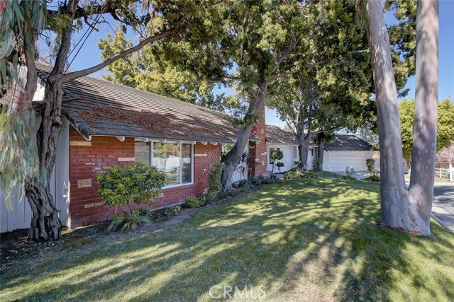 7 Dobbin Lane, Rolling Hills Estates, California 90274, 3 Bedrooms Bedrooms, ,2 BathroomsBathrooms,Residential,Sold,Dobbin,PV21022834