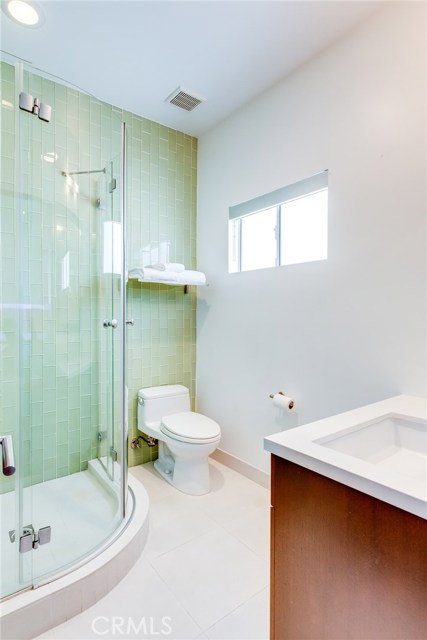 113 El Porto Street, Manhattan Beach, California 90266, 4 Bedrooms Bedrooms, ,2 BathroomsBathrooms,Residential,Sold,El Porto,SB19022186