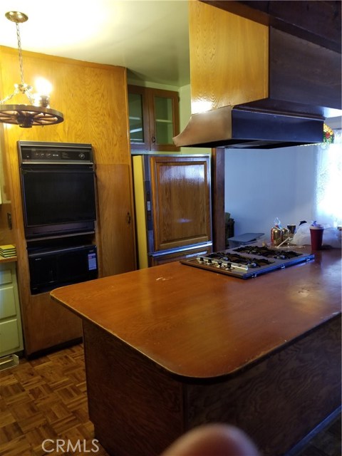 Open Kitchen.