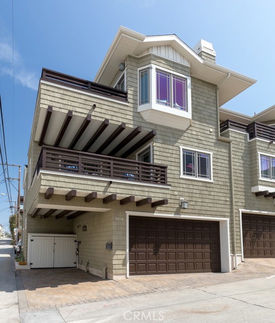 2816 Crest Drive, Manhattan Beach, California 90266, 3 Bedrooms Bedrooms, ,2 BathroomsBathrooms,Residential,Sold,Crest,SB18126407