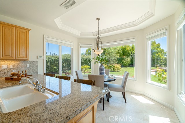 2 San Miguel, Rolling Hills Estates, California 90274, 4 Bedrooms Bedrooms, ,4 BathroomsBathrooms,Residential,Sold,San Miguel,SB20109070