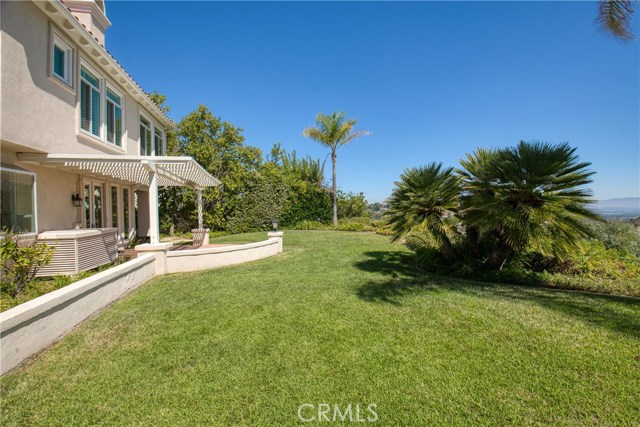 4 Bed Home for Sale in Calabasas, California