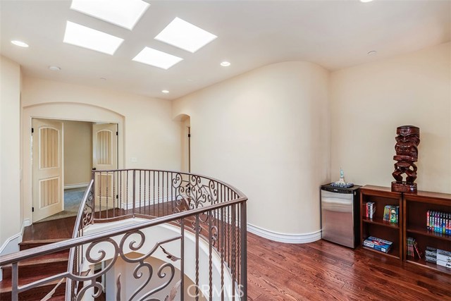 600 Phelan Lane, Redondo Beach, California 90278, 5 Bedrooms Bedrooms, ,4 BathroomsBathrooms,Residential,Sold,Phelan,SB20234604