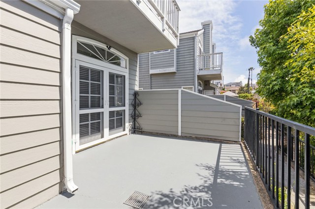 125 Lucia Avenue, Redondo Beach, California 90277, 3 Bedrooms Bedrooms, ,1 BathroomBathrooms,Residential,Sold,Lucia,SB20095543