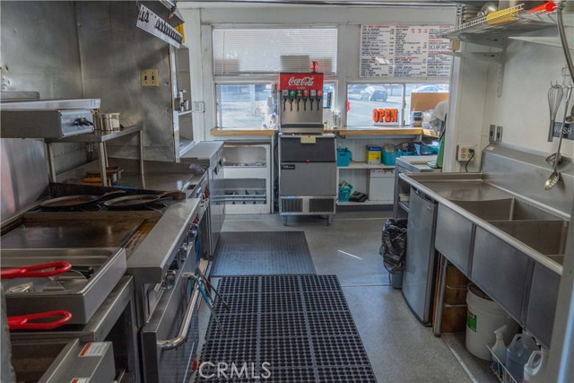 Lake, 92325, ,Commercial,For Sale,Lake,EV20214946