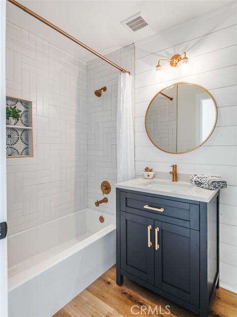 2517 Ralston Lane, Redondo Beach, California 90278, 3 Bedrooms Bedrooms, ,2 BathroomsBathrooms,Residential,Sold,Ralston,PV21156010