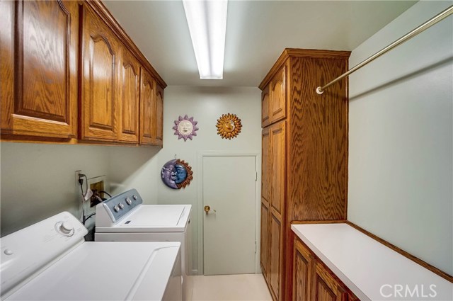 2412 Ives Lane, Redondo Beach, California 90278, 3 Bedrooms Bedrooms, ,2 BathroomsBathrooms,Residential,Sold,Ives,SB20100706