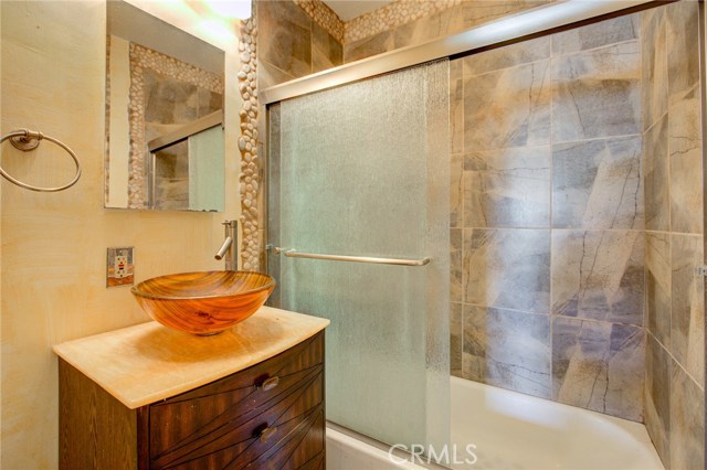 2606 Manhattan Beach Boulevard, Redondo Beach, California 90278, 3 Bedrooms Bedrooms, ,1 BathroomBathrooms,Residential,Sold,Manhattan Beach,PW19258386