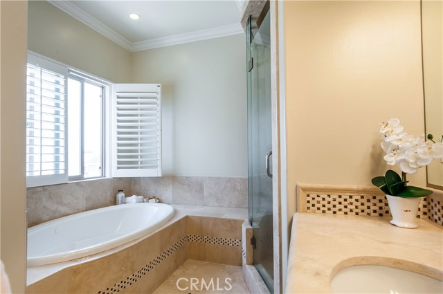 This spa tub is a fabulous way to relax and unwind!
