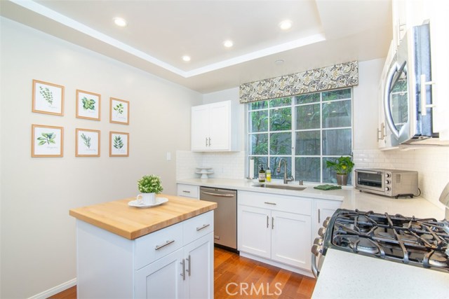 2 Bed Home for Sale in Los Angeles, California