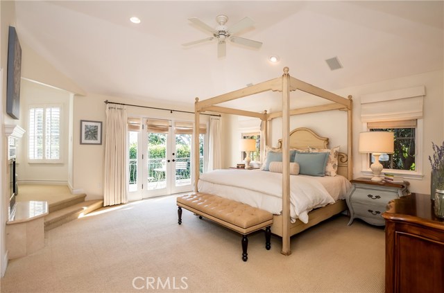 2306 John Street, Manhattan Beach, California 90266, 5 Bedrooms Bedrooms, ,4 BathroomsBathrooms,Residential,Sold,John,SB19259547