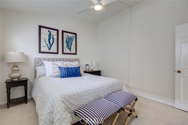 729 12th Street, Manhattan Beach, California 90266, 3 Bedrooms Bedrooms, ,2 BathroomsBathrooms,Residential,Sold,12th,SB19138998