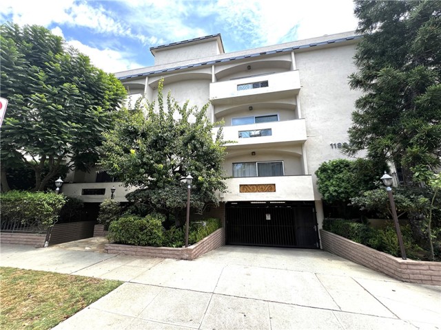 feature listing property photo