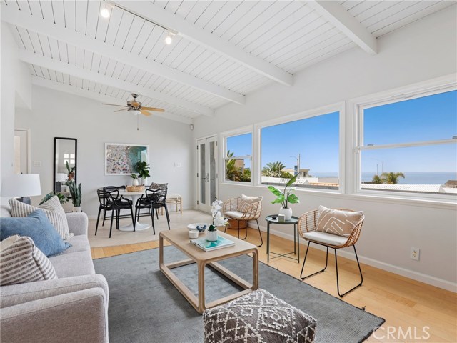 3605 Crest Drive, Manhattan Beach, California 90266, 2 Bedrooms Bedrooms, ,2 BathroomsBathrooms,Residential,Sold,Crest,PW20101894