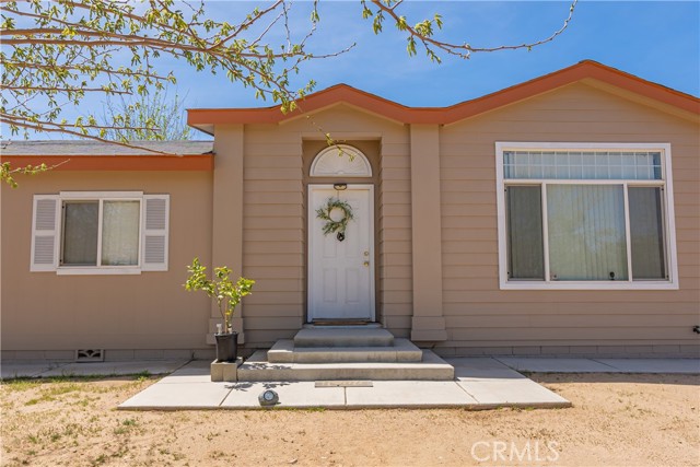 Detail Gallery Image 1 of 1 For 19285 Monterey St, Hesperia,  CA 92345 - 3 Beds | 2 Baths