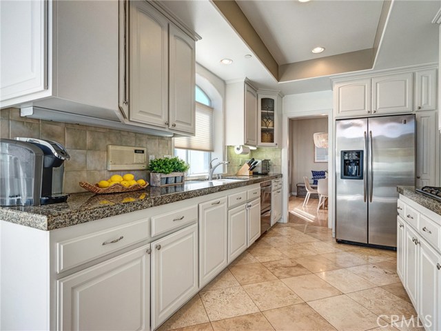 2225 Mathews Avenue, Redondo Beach, California 90278, 3 Bedrooms Bedrooms, ,2 BathroomsBathrooms,Residential,Sold,Mathews,SB20231740