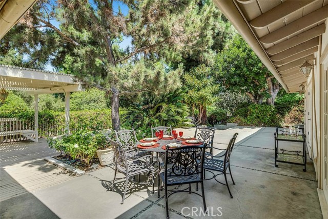 11 Branding Iron Lane, Rolling Hills Estates, California 90274, 5 Bedrooms Bedrooms, ,3 BathroomsBathrooms,Residential,Sold,Branding Iron,PV20186207