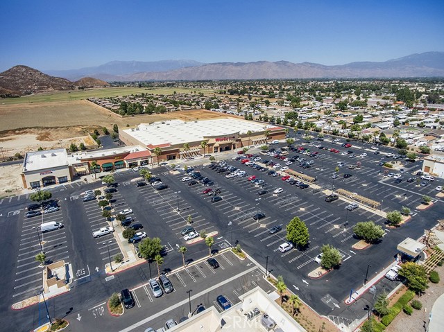 Florida Ave, 92545, ,Business Opportunity,For Sale,Florida Ave,CV20157969