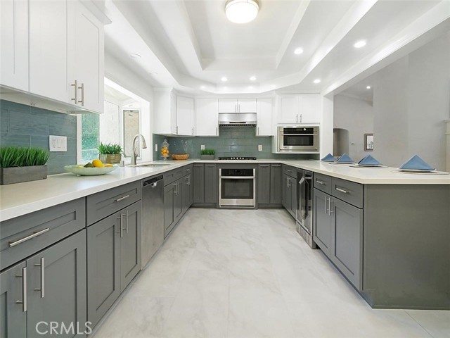 Beautifully Remodeled Kitchen