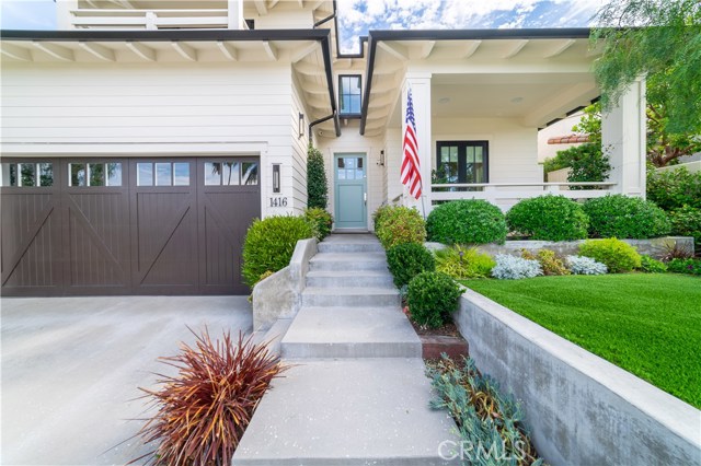 1416 18th Street, Manhattan Beach, California 90266, 5 Bedrooms Bedrooms, ,4 BathroomsBathrooms,Residential,Sold,18th,SB20173310