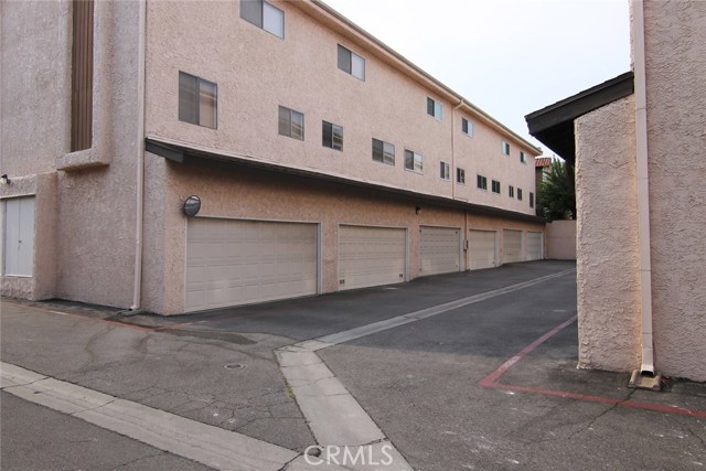 2 Bed Home for Sale in Burbank, California