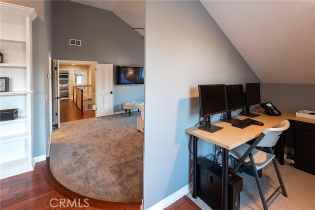 3012 Poinsettia Avenue, Manhattan Beach, California 90266, 4 Bedrooms Bedrooms, ,2 BathroomsBathrooms,Residential,Sold,Poinsettia,SB20042447