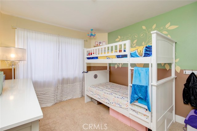 217 Helberta Avenue, Redondo Beach, California 90277, 3 Bedrooms Bedrooms, ,2 BathroomsBathrooms,Residential,Sold,Helberta,SB19082570