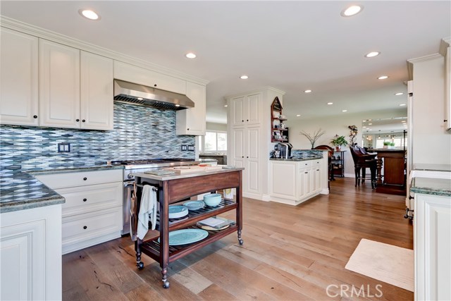 1942 Peninsula Verde Drive, Rancho Palos Verdes, California 90275, 4 Bedrooms Bedrooms, ,1 BathroomBathrooms,Residential,Sold,Peninsula Verde,SB20179363