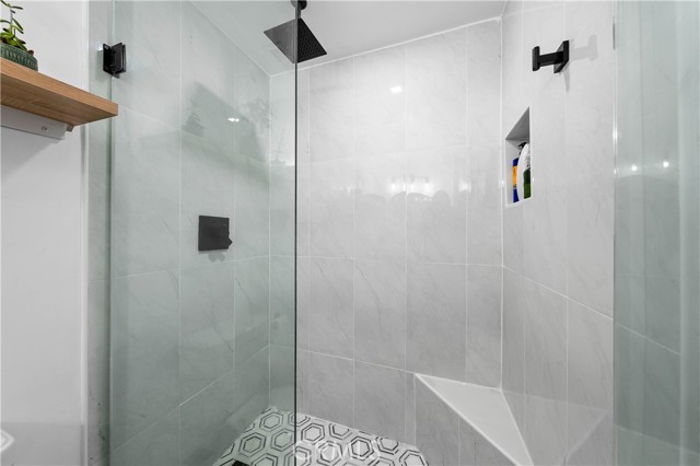 333 21st Place, Manhattan Beach, California 90266, 3 Bedrooms Bedrooms, ,3 BathroomsBathrooms,Residential,Sold,21st,SB21154619