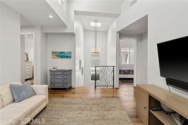 2013 Voorhees Avenue, Redondo Beach, California 90278, 4 Bedrooms Bedrooms, ,3 BathroomsBathrooms,Residential,Sold,Voorhees,SB21088037