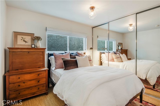 1635 Van Horne Lane, Redondo Beach, California 90278, 4 Bedrooms Bedrooms, ,1 BathroomBathrooms,Residential,Sold,Van Horne,PV19173799