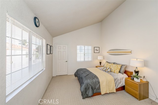 2221 Nelson #B, Redondo Beach, California 90278, 3 Bedrooms Bedrooms, ,3 BathroomsBathrooms,Residential,Sold,Nelson #B,PW18215127