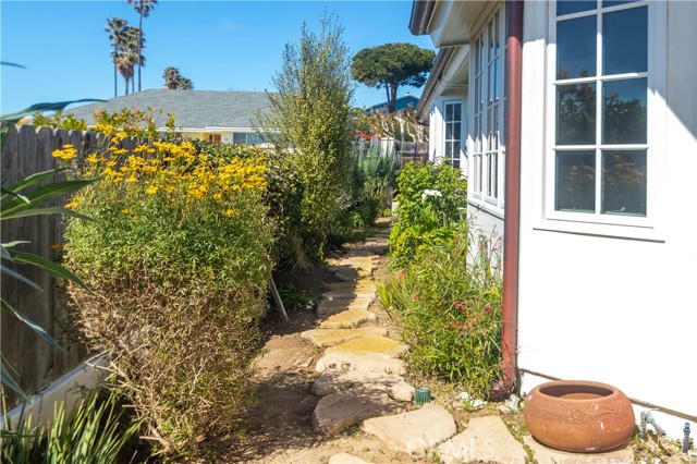 7310 Via Marie Celeste, Rancho Palos Verdes, California 90275, 5 Bedrooms Bedrooms, ,1 BathroomBathrooms,Residential,Sold,Via Marie Celeste,PV21057517