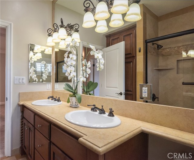2015 Warfield Avenue, Redondo Beach, California 90278, 4 Bedrooms Bedrooms, ,3 BathroomsBathrooms,Residential,Sold,Warfield,SB20092029