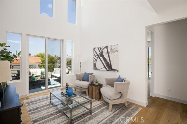 2006 Morgan Lane, Redondo Beach, California 90278, 4 Bedrooms Bedrooms, ,3 BathroomsBathrooms,Residential,Sold,Morgan,SB20119516