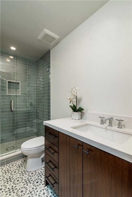 1120 Palm Drive, Hermosa Beach, California 90254, 4 Bedrooms Bedrooms, ,2 BathroomsBathrooms,Residential,Sold,Palm,SB18149119