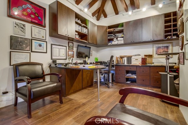 1019 Spencer Street, Redondo Beach, California 90277, 2 Bedrooms Bedrooms, ,1 BathroomBathrooms,Residential,Sold,Spencer,SB17195188