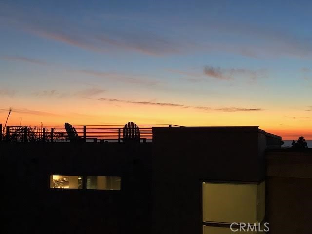 831 6th Street, Hermosa Beach, California 90254, 2 Bedrooms Bedrooms, ,1 BathroomBathrooms,Residential,Sold,6th,OC20129630