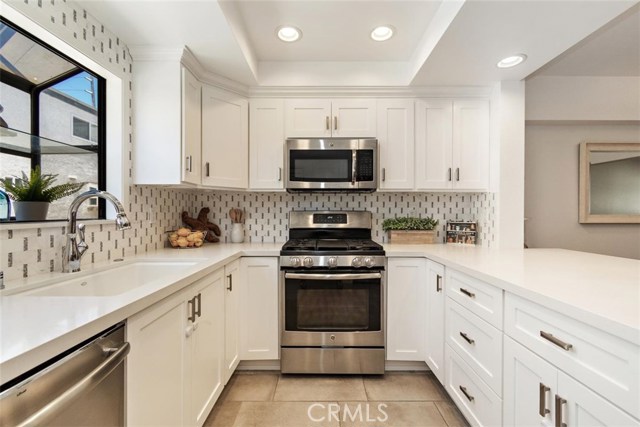 1908 Grant Avenue, Redondo Beach, California 90278, 2 Bedrooms Bedrooms, ,1 BathroomBathrooms,Residential,Sold,Grant,SB20153230