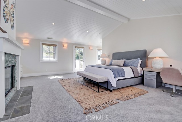 570 27th Street, Manhattan Beach, California 90266, 5 Bedrooms Bedrooms, ,4 BathroomsBathrooms,Residential,Sold,27th,SB21030922