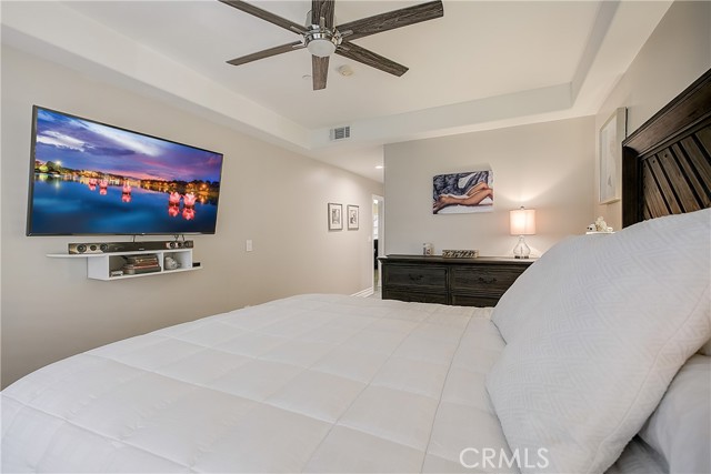 2 Bed Home for Sale in Sherman Oaks, California