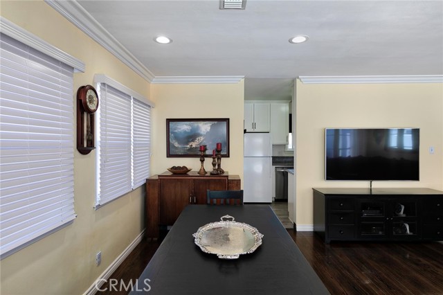 3 Bed Home for Sale in Sun Valley, California